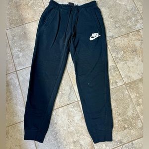 Nike Joggers